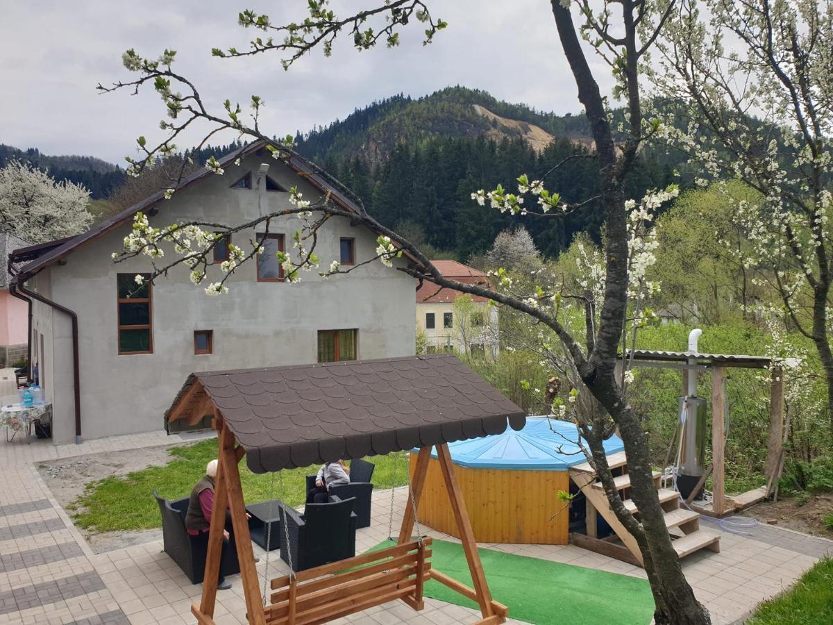 Casa Cu Povesti Rosia Montana Hotel Екстериор снимка